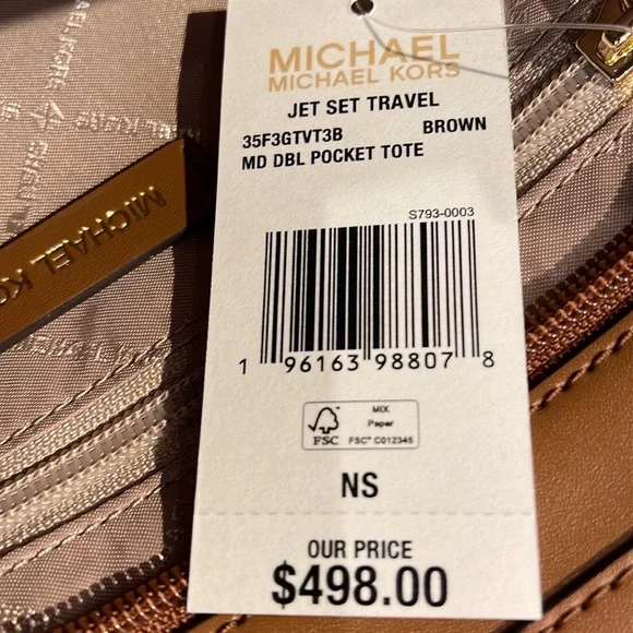 MICHAEL KORS JET SET TRAVEL MEDIUM DOUBLE POCKET TOTE 
BROWN SIGNATURE
NWT - Picture 13 of 16